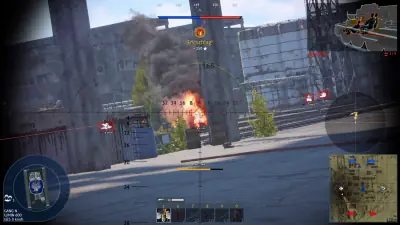 War Thunder ground battle viewed through a tank sight with vehicle markers